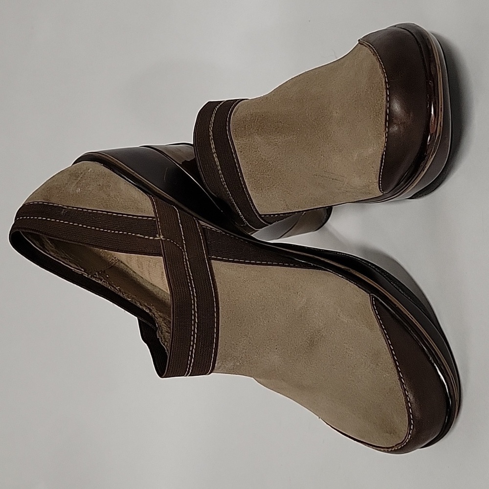 Jambu Women's Cali Classic Comfort Clogs, Beige/Brown, Sport Wedge Design, Sz 11